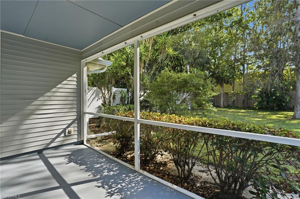 1429 Monarch Circle Naples, FL 34116 - Photo 27 of 30