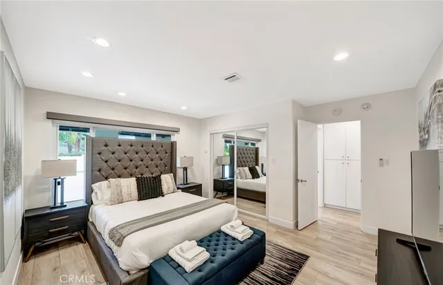 $16,500 | 22914 Calvert Street, Woodland Hills, CA 91367