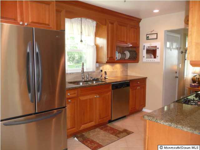 41 Waldron Road Allentown, NJ 08501 - Photo 4 of 16 Additional Photo