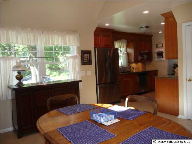 41 Waldron Road Allentown, NJ 08501 - Photo 8 of 16 Additional Photo
