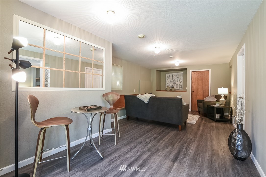 17611 28th Avenue Southeast Bothell, WA 98012 - Photo 16 of 22