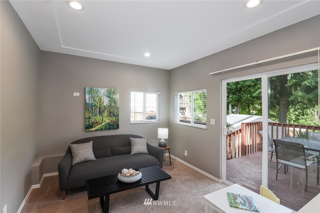17611 28th Avenue Southeast Bothell, WA 98012 - Photo 8 of 22