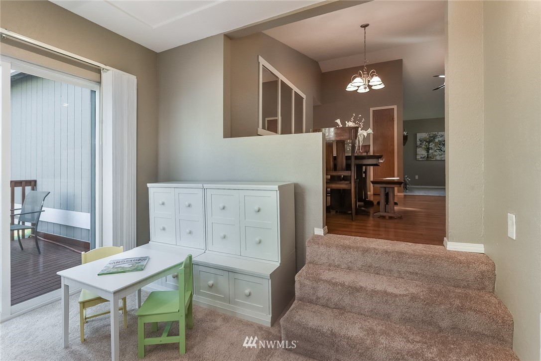 17611 28th Avenue Southeast Bothell, WA 98012 - Photo 9 of 22