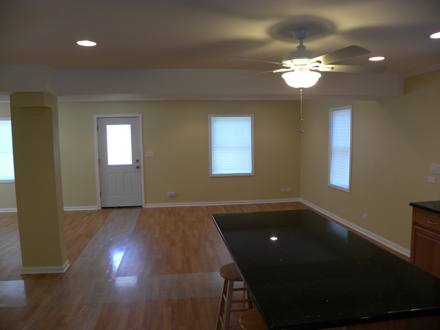 237 Village Road Willowbrook, IL 60527 - Photo 7 of 22