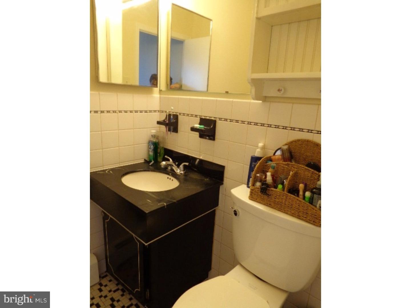 3242 Chesterfield Road Philadelphia, PA 19114 - Photo 18 of 25 Half Bath