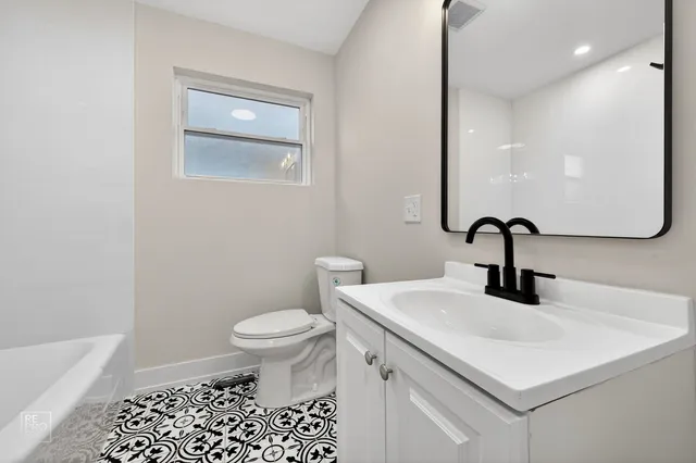 $399,000 | 5413 South Springfield Avenue, Chicago, IL 60632