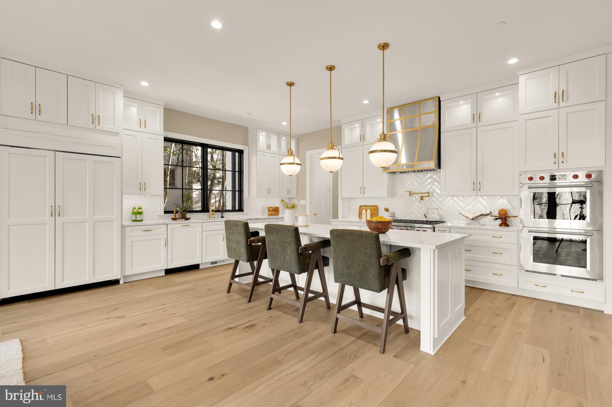 2733 Chesapeake Street Northwest Washington, DC 20008 - Photo 23 of 97