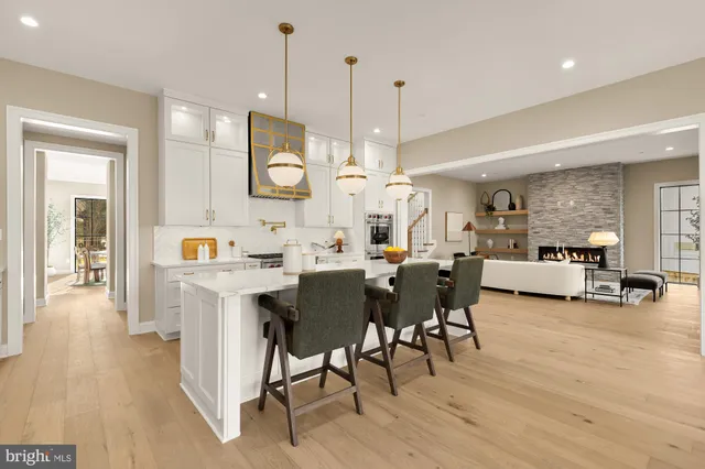 $5,195,000 | 2733 Chesapeake Street Northwest, Washington, DC 20008