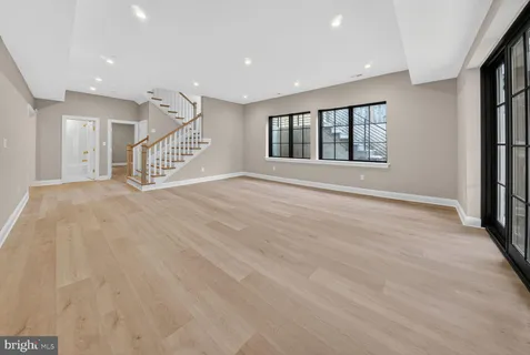 $5,200,000 | 2733 Chesapeake Street Northwest, Washington, DC 20008