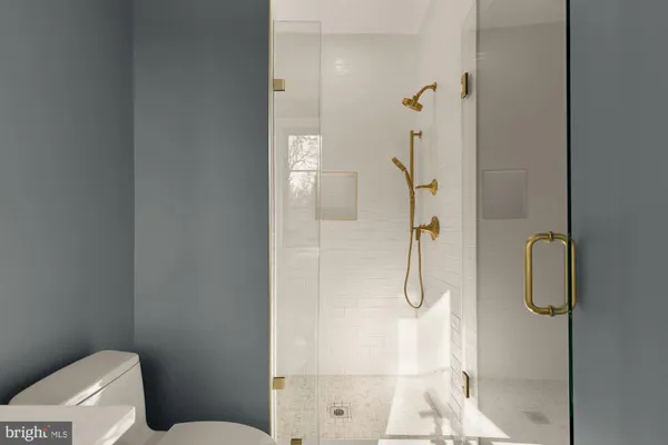 $4,995,000 | 2733 Chesapeake Street Northwest, Washington, DC 20008