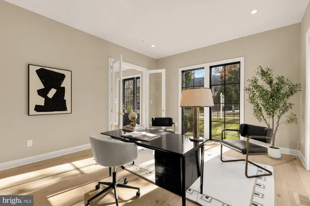 $5,195,000 | 2733 Chesapeake Street Northwest, Washington, DC 20008