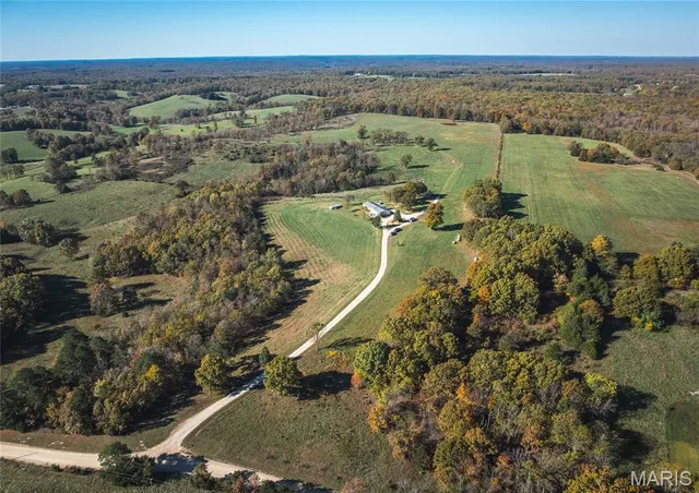 $320,000 | 31285 County Road 6190, Edgar Springs, MO 65462