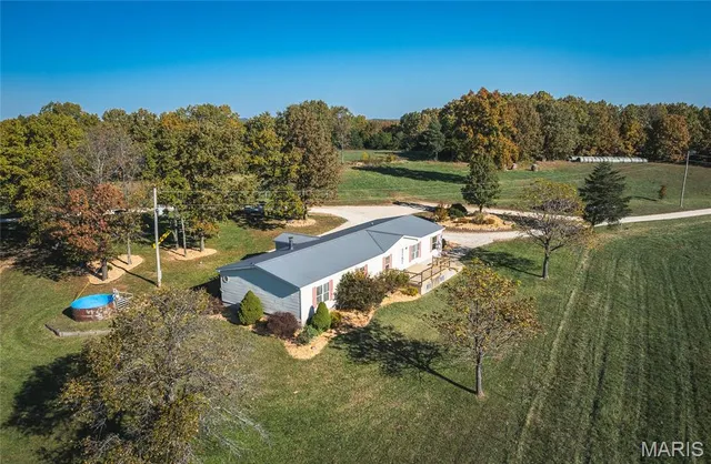 $320,000 | 31285 County Road 6190, Edgar Springs, MO 65462