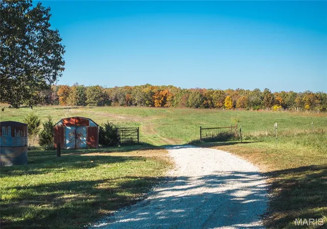 $320,000 | 31285 County Road 6190, Edgar Springs, MO 65462