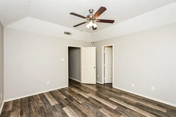 $2,200 | 5 Hastings Court, Mansfield, TX 76063