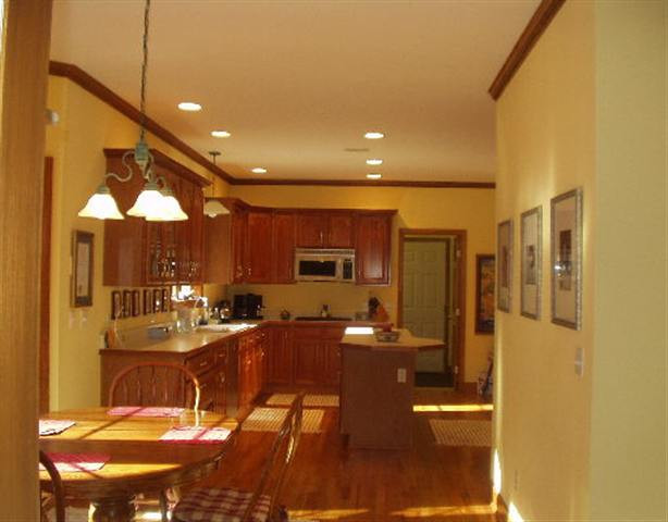 6 Old English Road Bethlehem, NY 12159 - Photo 5 of 9 Photo 5