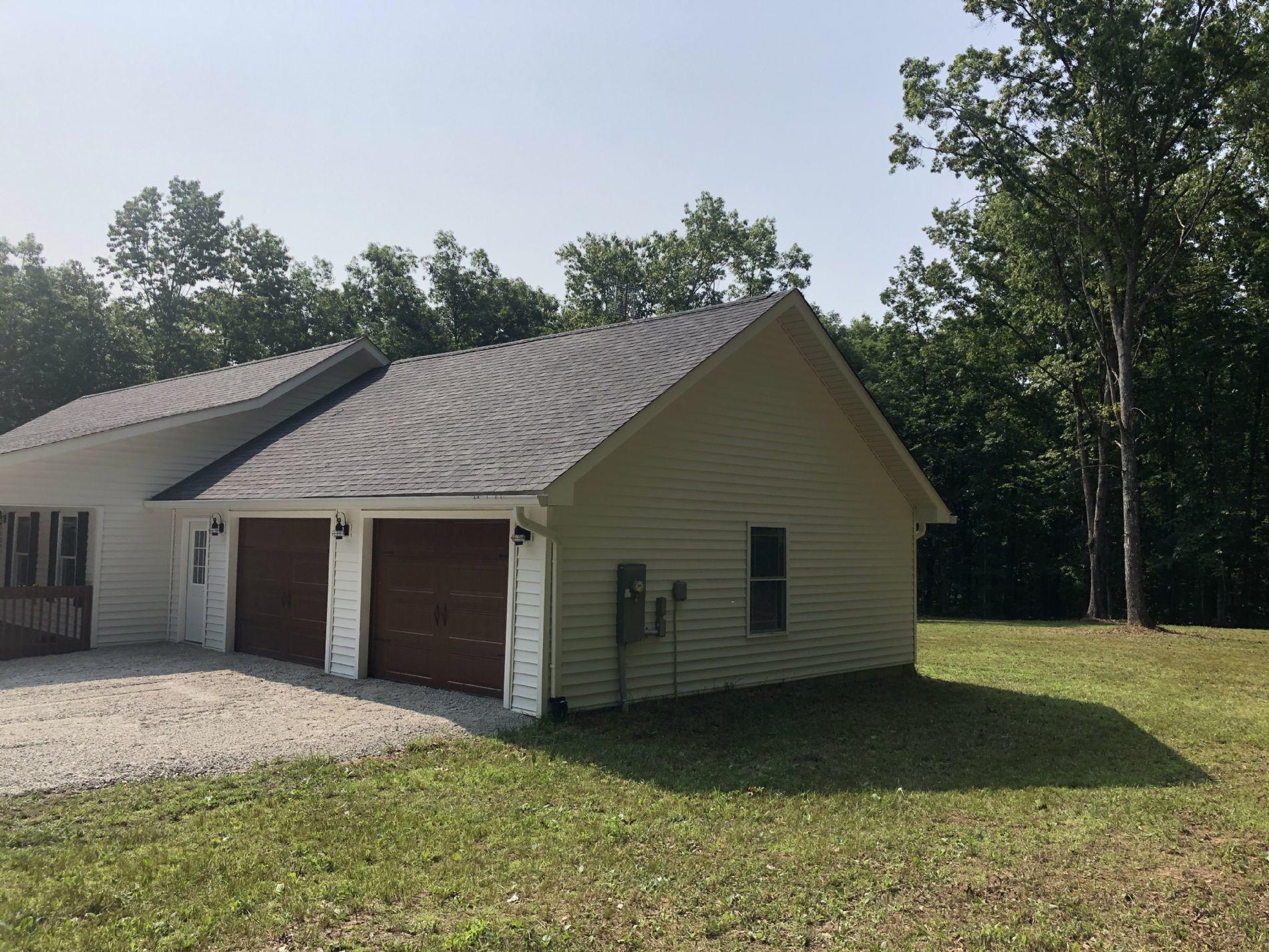 14 Button Road Crossville, TN 38571 - Photo 5 of 29 5