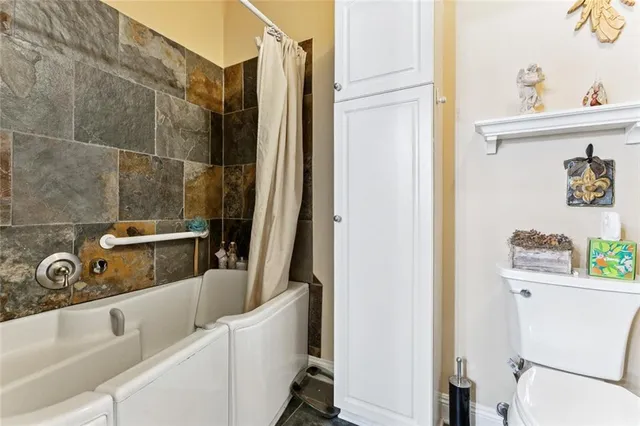 $898,000 | 43 Shadow Lane, Destrehan, LA 70047