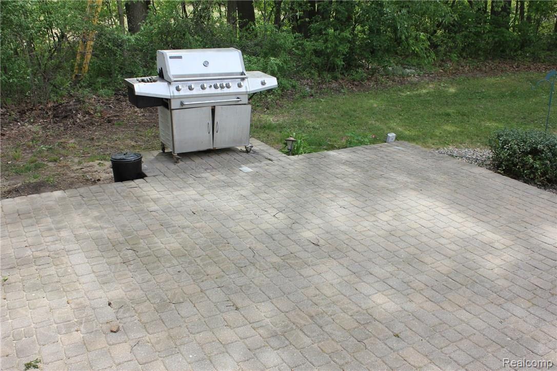 2254 Atwell Road Attica, MI 48412 - Photo 6 of 47 IMG_4119.JPG