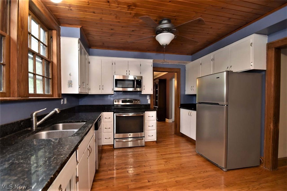 3305 Elsmere Road Cleveland, OH 44120 - Photo 11 of 23 Gallery Image 11