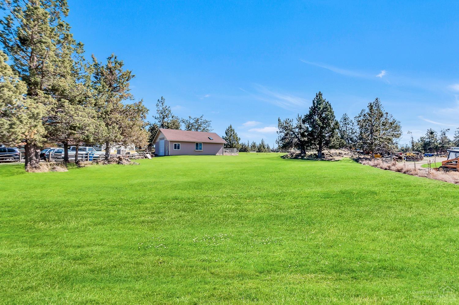 22835 Alfalfa Market Road Bend, OR 97701 - Photo 20 of 25 Additional Photo