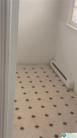 $2,100 | 832 Chestnut Street, Allentown, PA 18102