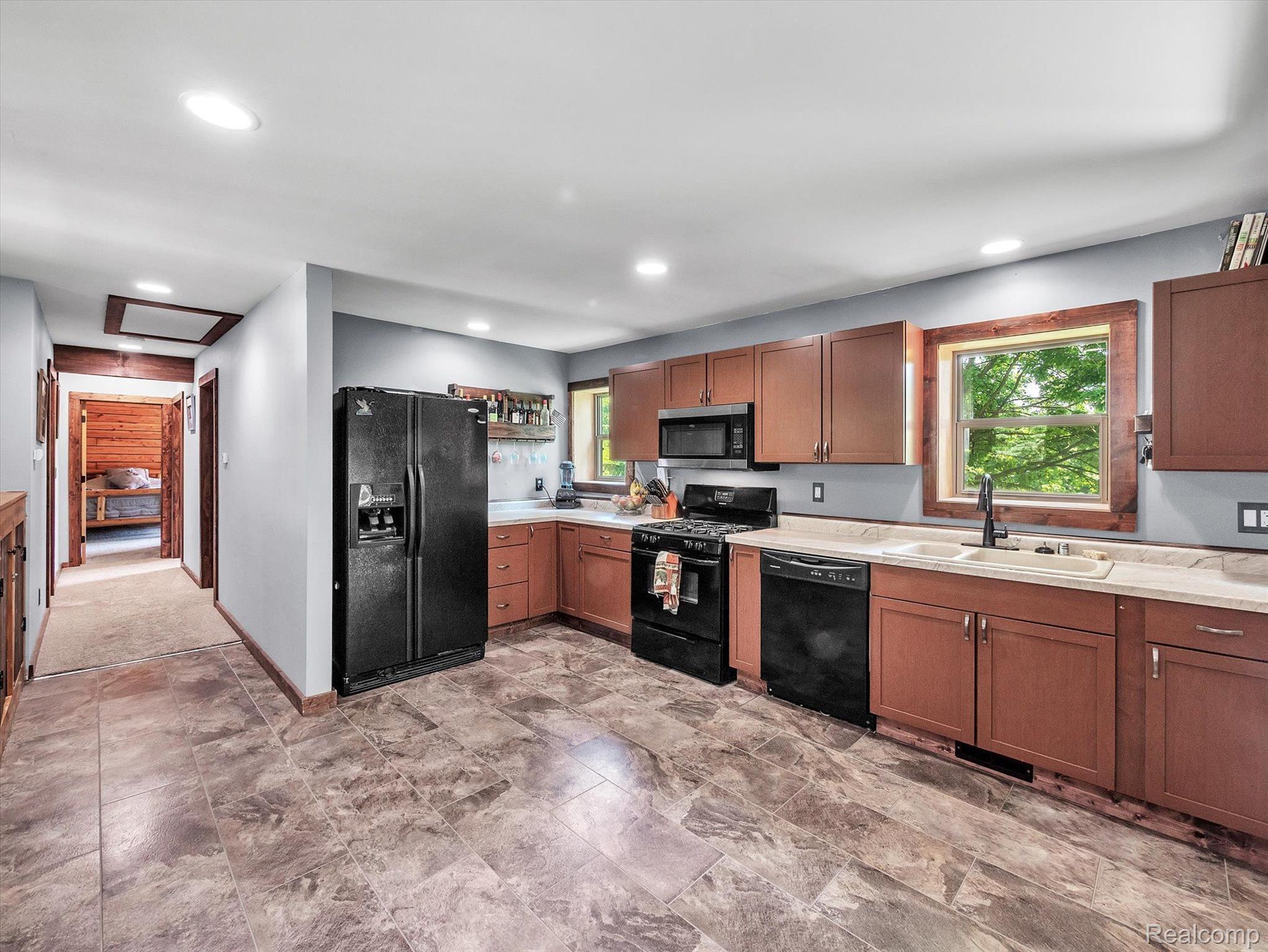 2175 Miller Road Metamora, MI 48455 - Photo 12 of 49 Gallery Image 12