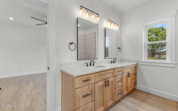 $545,000 | 117 Colington Circle, Aydlett, NC 27916