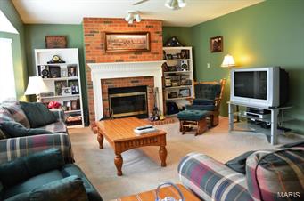 360 Beckley Place St. Charles, MO 63304 - Photo 4 of 26