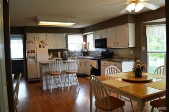 360 Beckley Place St. Charles, MO 63304 - Photo 9 of 26