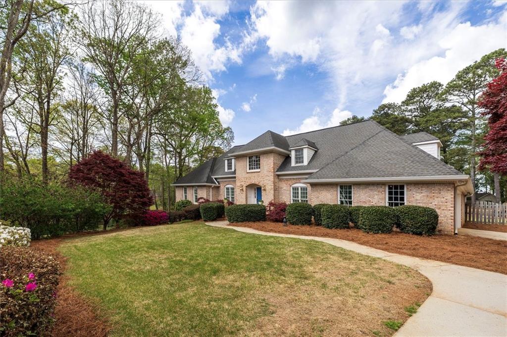 1854 Kanawha Drive Smoke Rise, GA 30087 - Photo 3 of 61