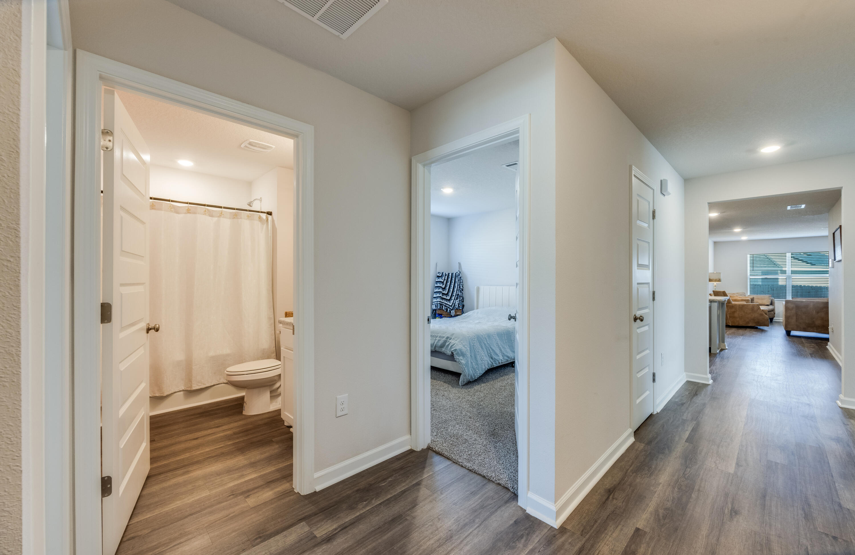 6206 Kayden Court Crestview, FL 32539 - Photo 3 of 35 6-05