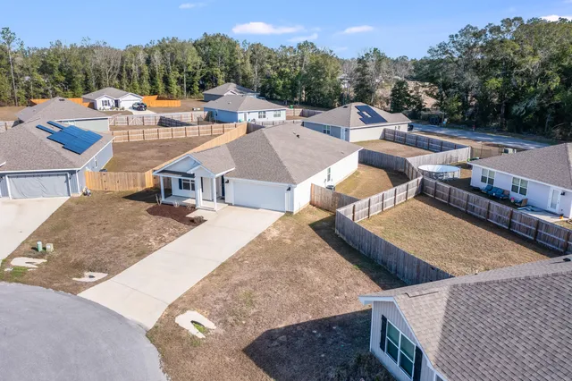 a view of a house with outdoor space