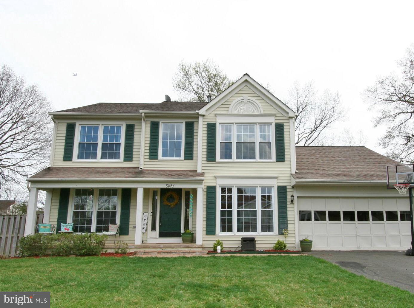 8025 Rocky Run Road Gainesville, VA 20155 - Photo 1 of 40 Welcome home to 8025 Rocky Run Road, Gainesville