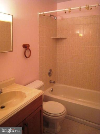 1530 Mayfield Road Edgewater, MD 21037 - Photo 15 of 19 Bath #2
