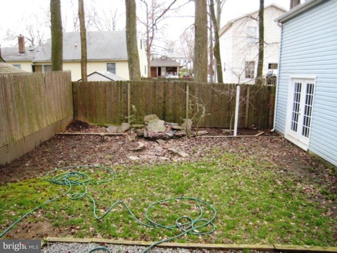 1530 Mayfield Road Edgewater, MD 21037 - Photo 16 of 19 Back yard