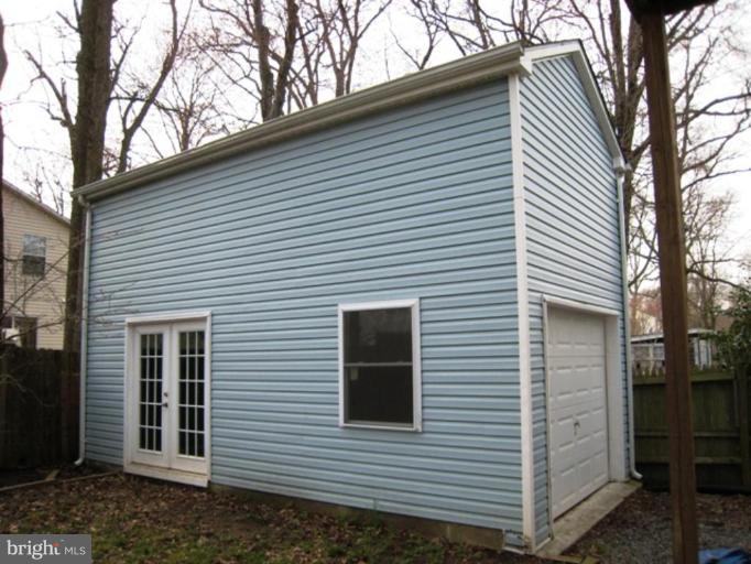 1530 Mayfield Road Edgewater, MD 21037 - Photo 17 of 19 Garage 1