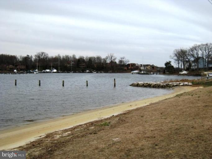 1530 Mayfield Road Edgewater, MD 21037 - Photo 18 of 19 Community Amenities 1