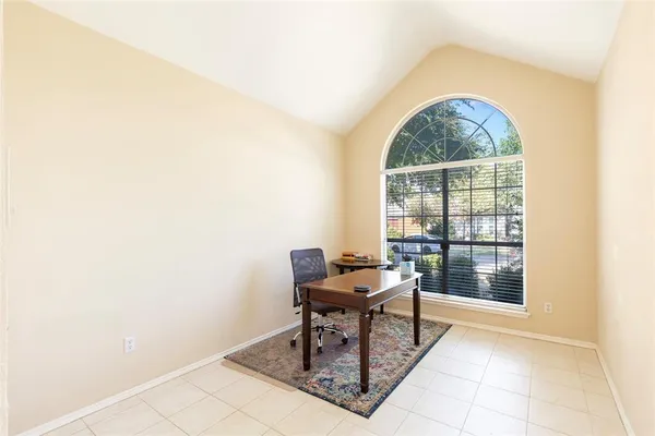 $2,400 | 6912 Harvey Lane, Plano, TX 75023