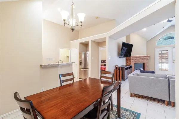 $2,400 | 6912 Harvey Lane, Plano, TX 75023