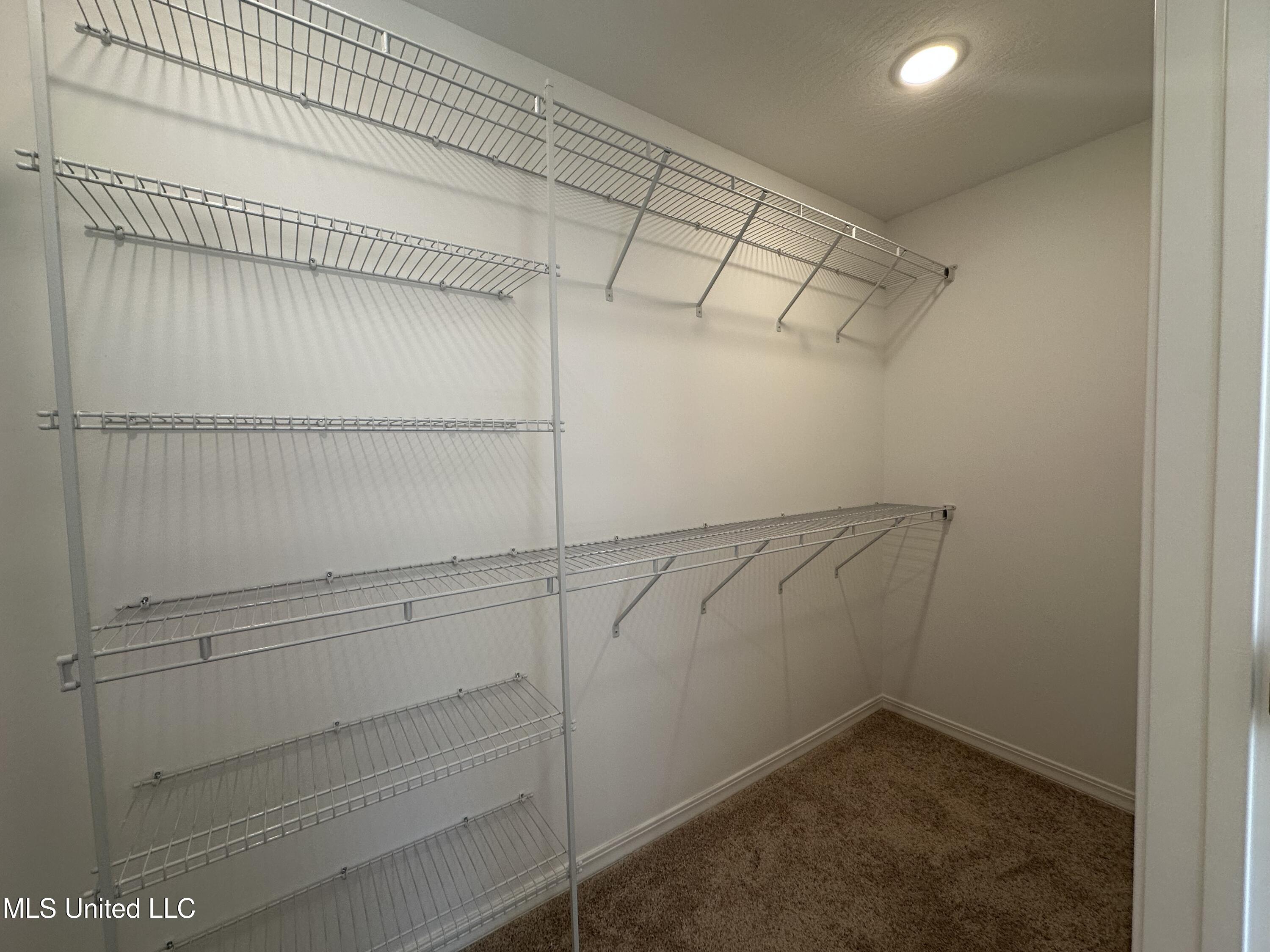 14 The Oaks Drive Sumrall, MS 39482 - Photo 6 of 10 IMG_0724