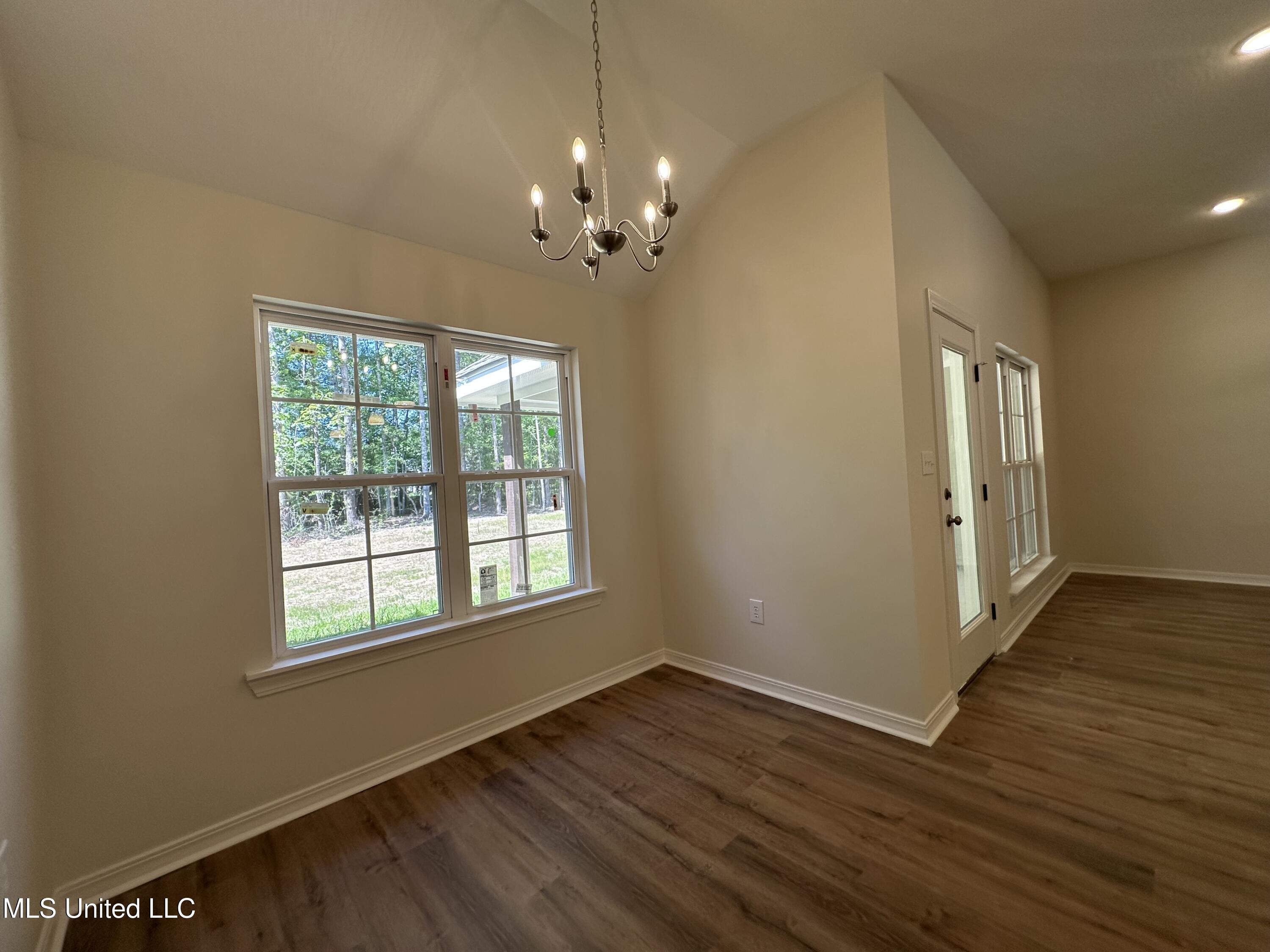 14 The Oaks Drive Sumrall, MS 39482 - Photo 9 of 10 IMG_0729