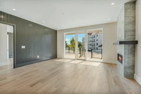 $1,379,000 | 321 31st Avenue North, Unit 111, Nashville, TN 37203