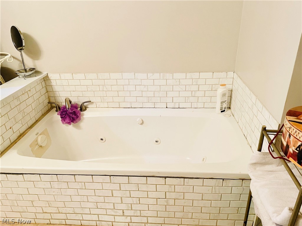 2190 Cooper Foster Park Road Vermilion, OH 44089 - Photo 15 of 18 Gallery Image 15
