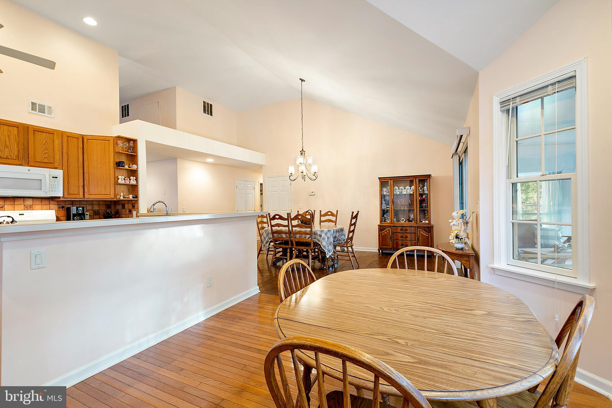 119 Toggle Road Manahawkin, NJ 08050 - Photo 15 of 75