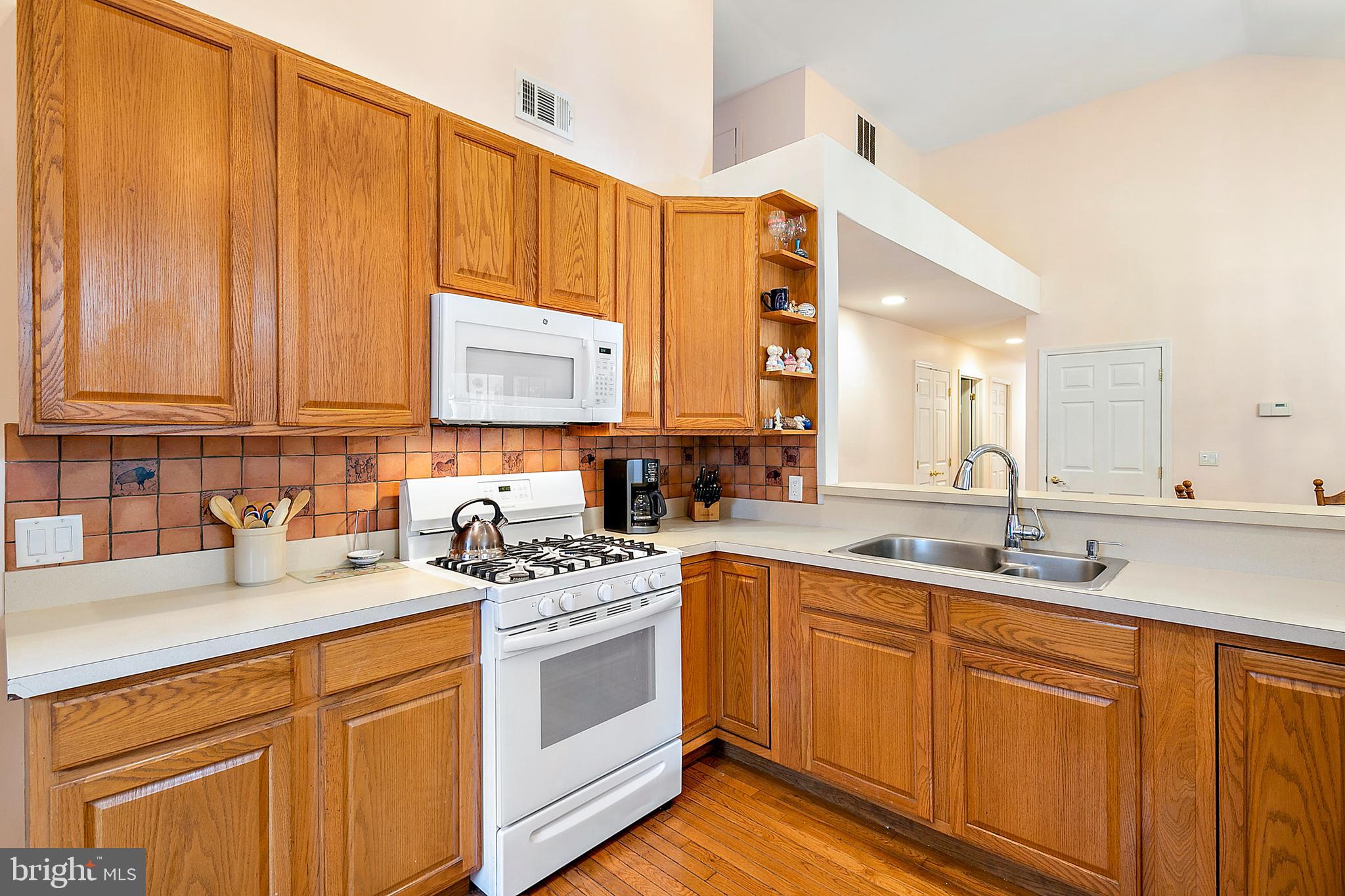 119 Toggle Road Manahawkin, NJ 08050 - Photo 17 of 75