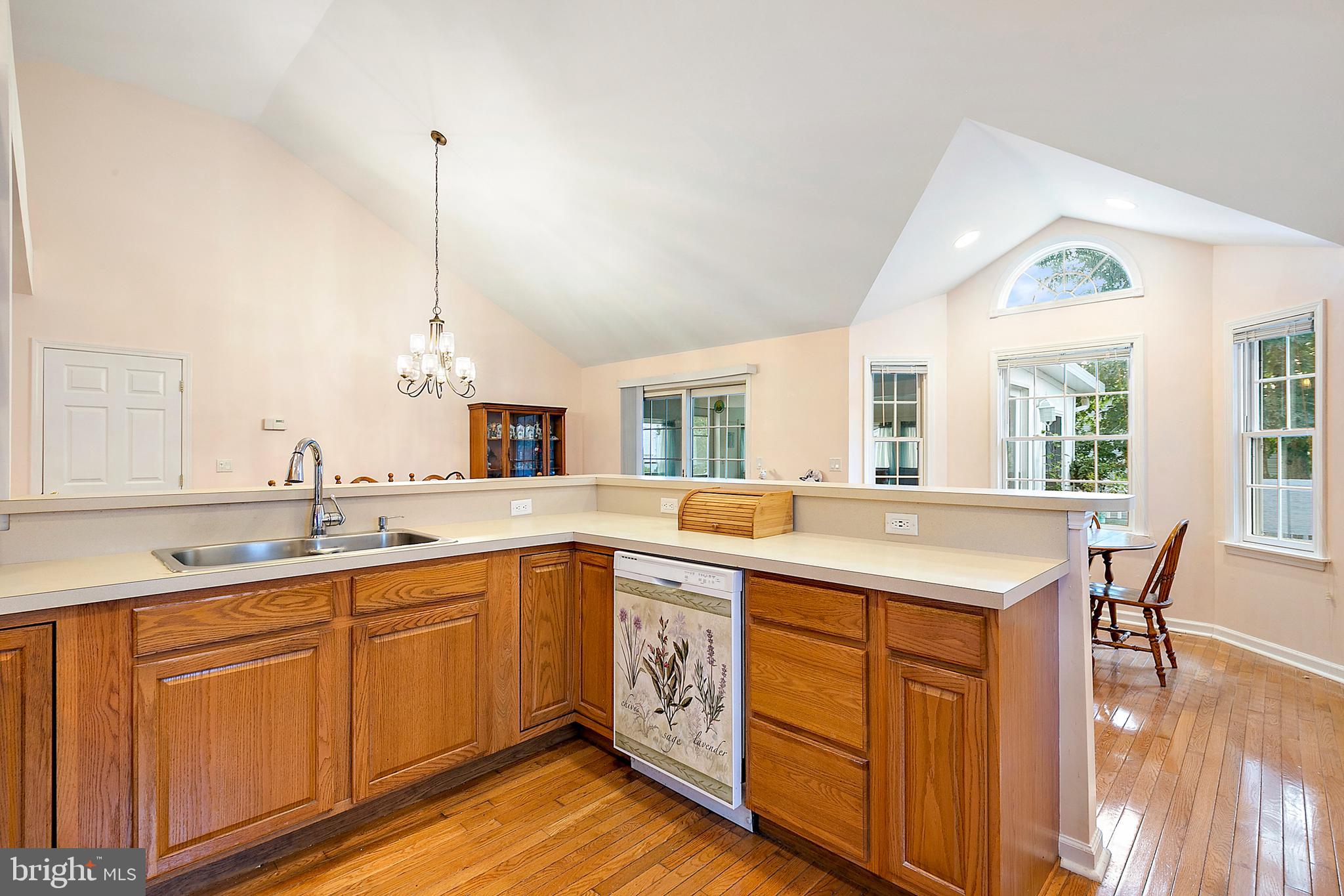 119 Toggle Road Manahawkin, NJ 08050 - Photo 21 of 75