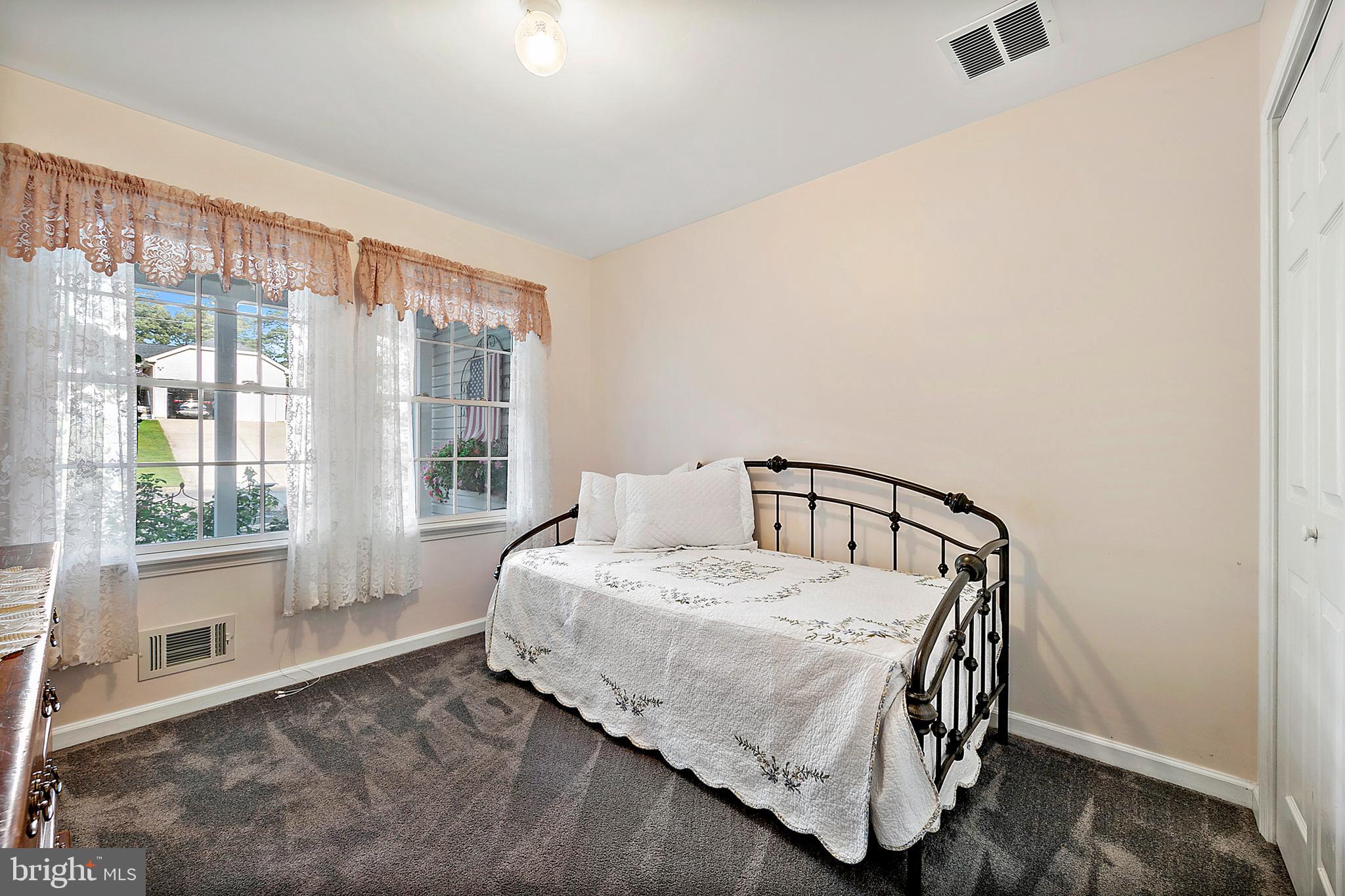 119 Toggle Road Manahawkin, NJ 08050 - Photo 31 of 75