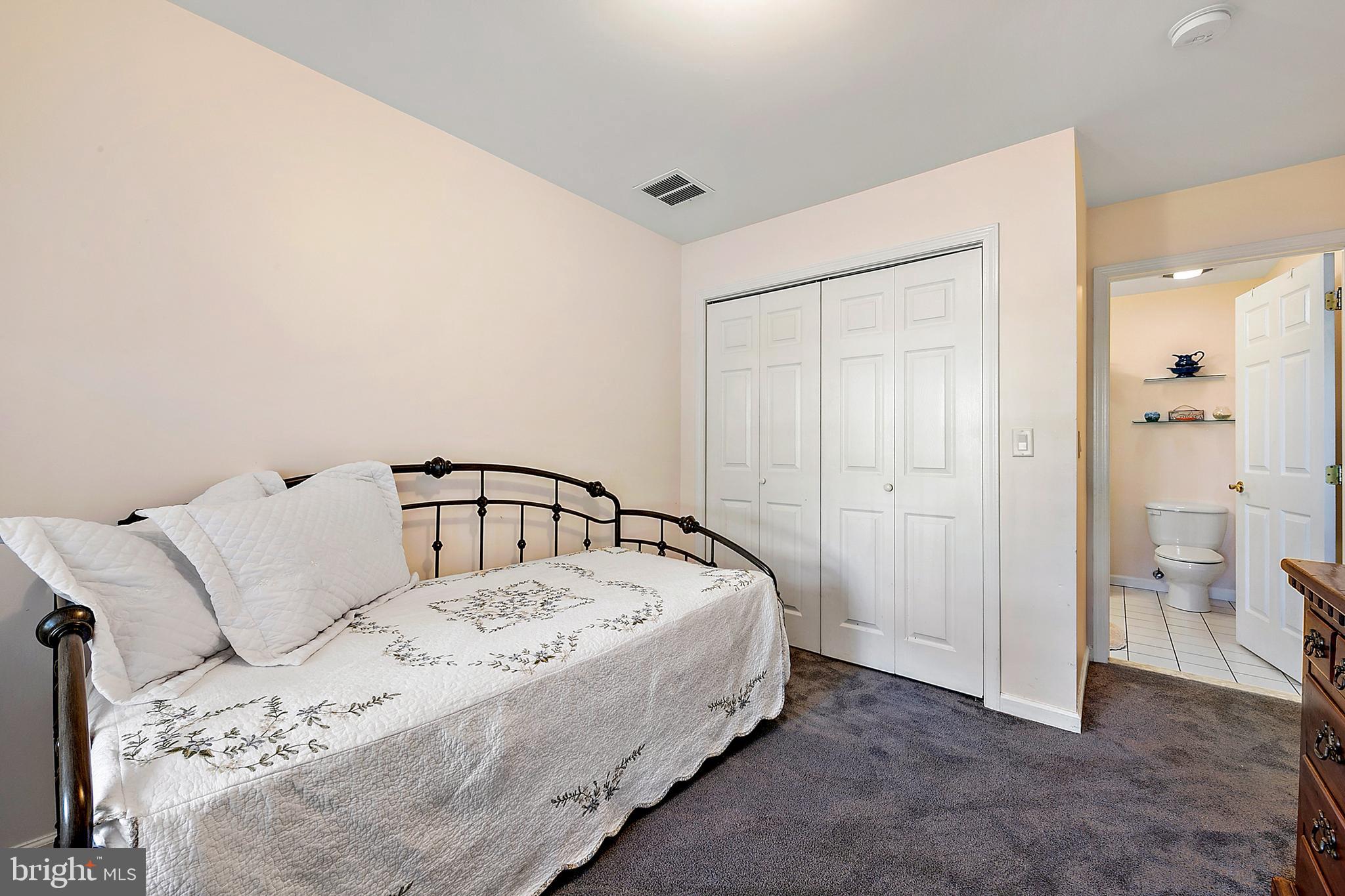119 Toggle Road Manahawkin, NJ 08050 - Photo 32 of 75