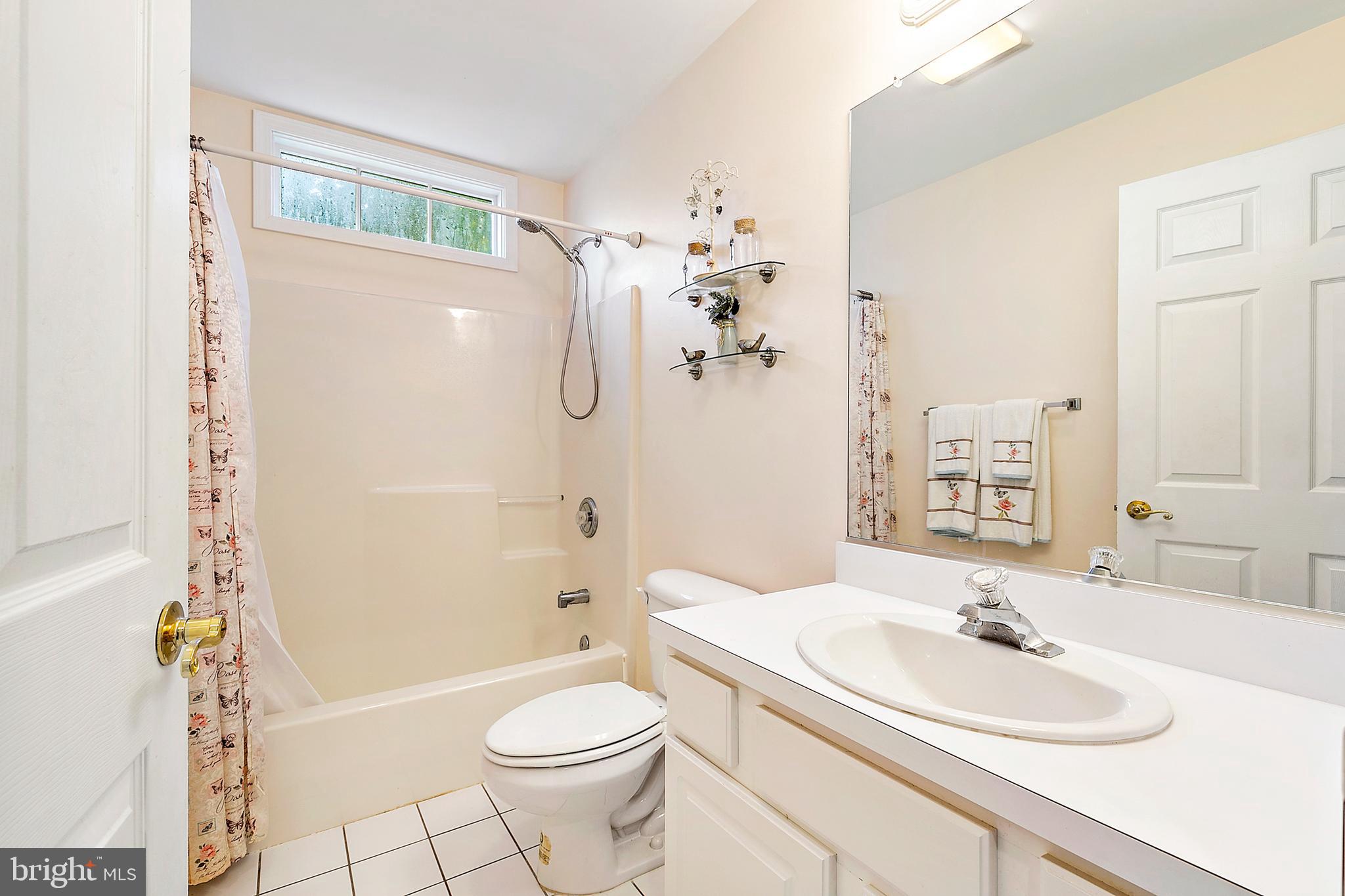 119 Toggle Road Manahawkin, NJ 08050 - Photo 39 of 75